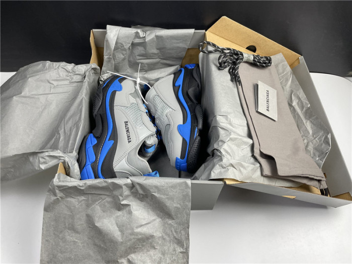TRIPLES TRAINER SNEAKERS 2000033