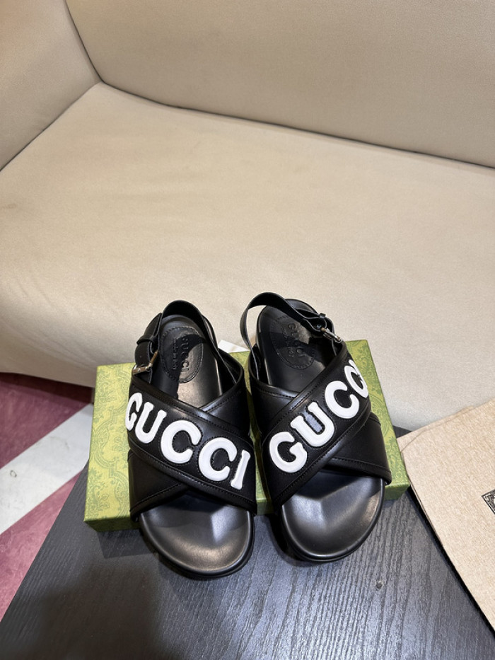 G*u*i* sandal108