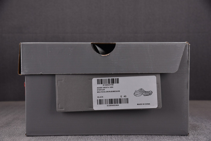 SNEAKER STAPLER 7000007