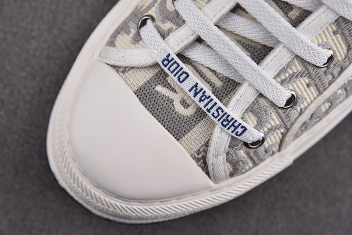 DIO*  SNEAKERS  T0000-065