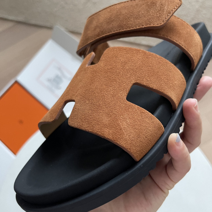 Herme* Sandal23