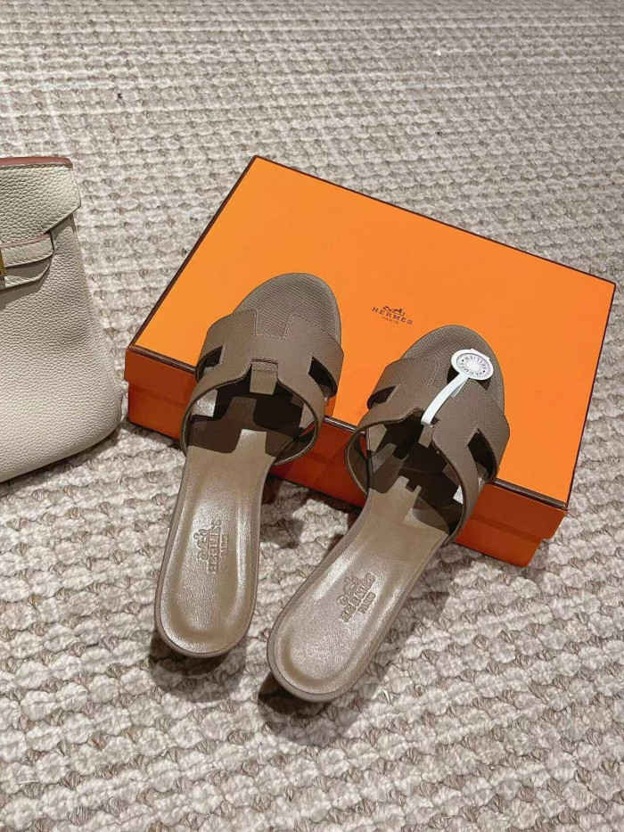 Herme* Sandal47