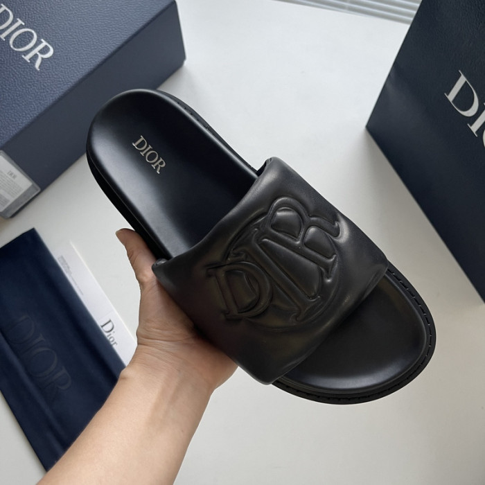 Dio*r sandal 43