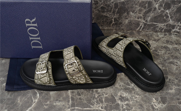 Dio*r sandal 30