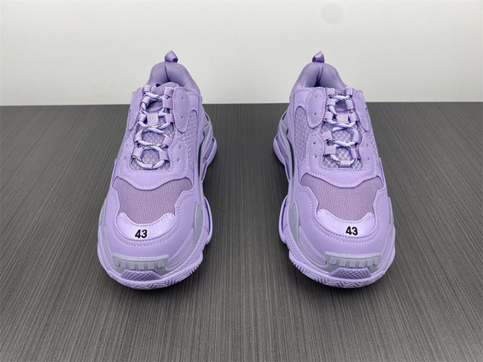 TRIPLES TRAINER SNEAKERS 2000039