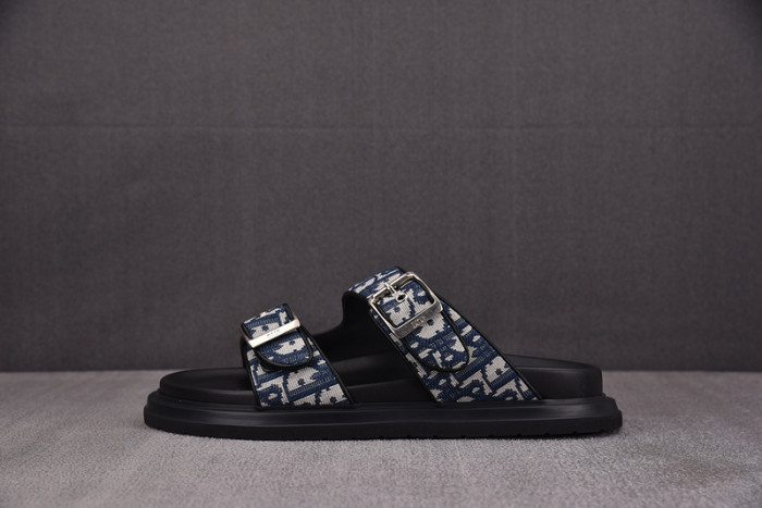Dio*r sandal 55