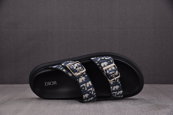 Dio*r sandal 55