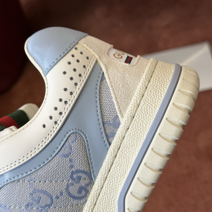 G*u*i* trainer sneaker108