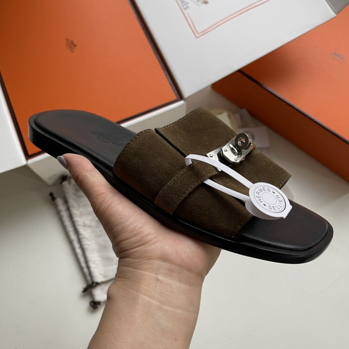 Herme* Sandal89