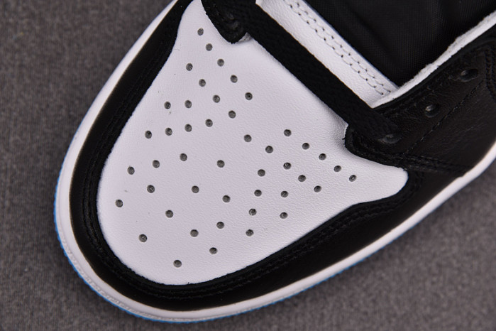 Air Jordan 1 Retro Low OG“UNC” CZ0790-104