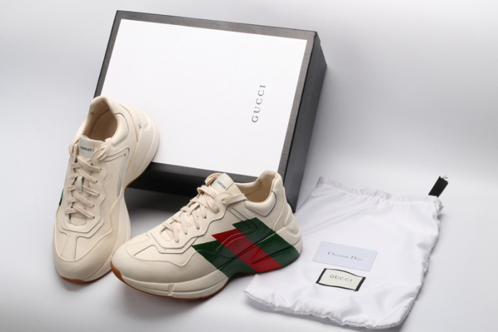 G*u*i* trainer sneaker16