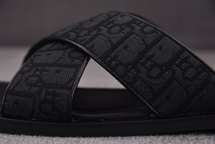 Dio*r sandal 50
