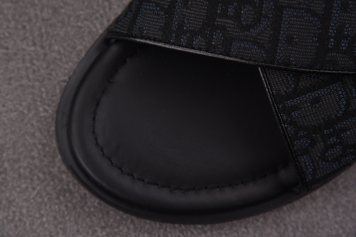 Dio*r sandal 50