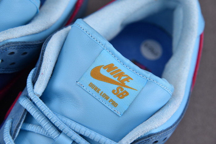 Nike SB Dunk Low Run The Jewels DO9404-400