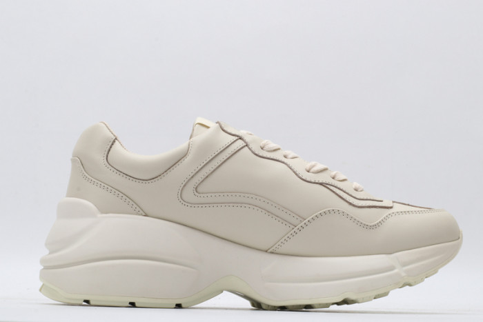 G*u*i* trainer sneaker8