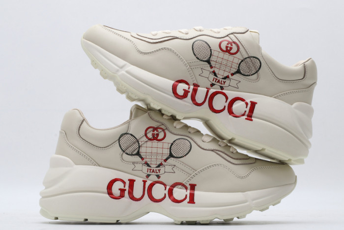 G*u*i* trainer sneaker8