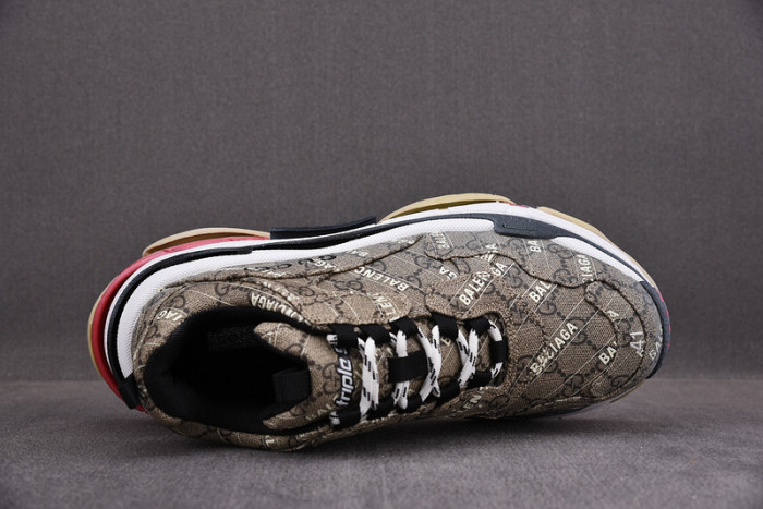 TRIPLES TRAINER SNEAKERS 2000041
