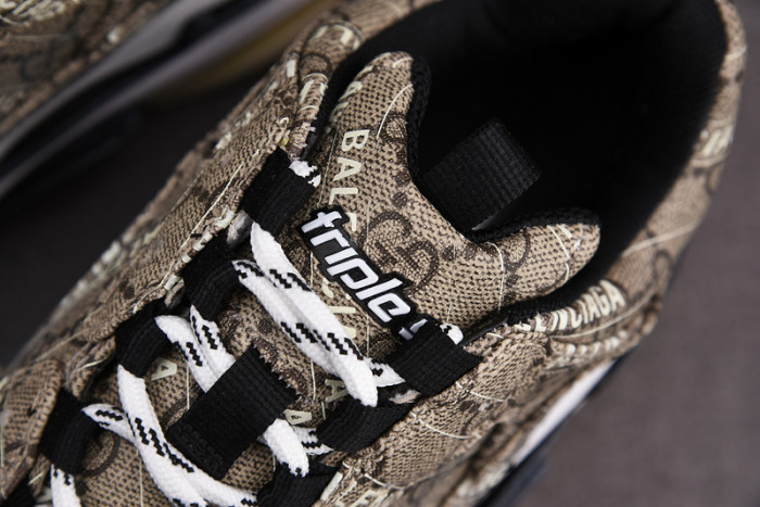 TRIPLES TRAINER SNEAKERS 2000041