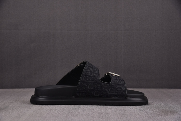 Dio*r sandal 54