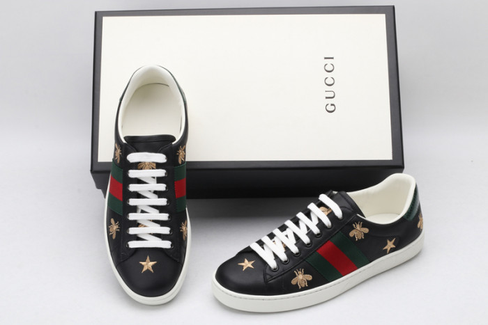 G*u*i* trainer sneaker50