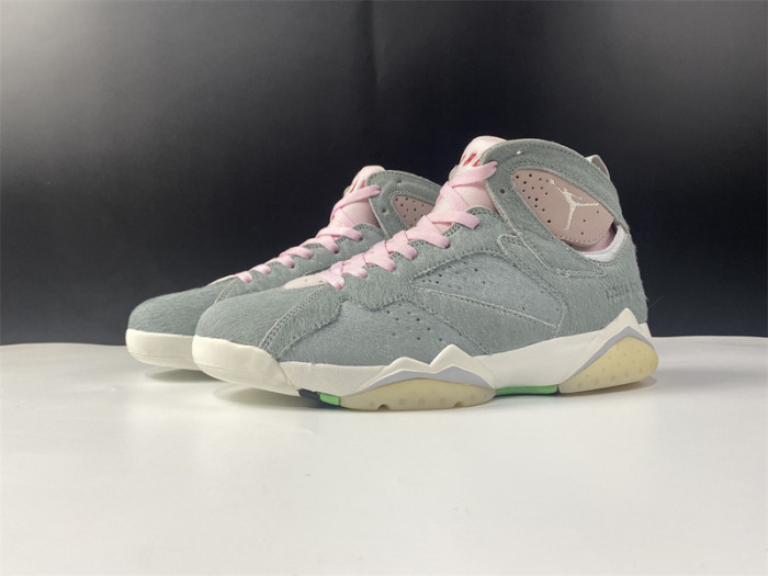 AIR JORDAN 7 “HARE 2.0” CT8528-002