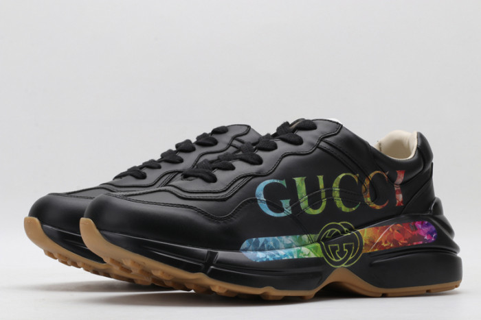 G*u*i* trainer sneaker13