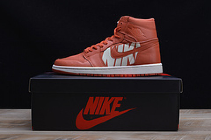 2018 Air Jordan 1 Retro High OG  Vintage Coral/Sail 555088 800