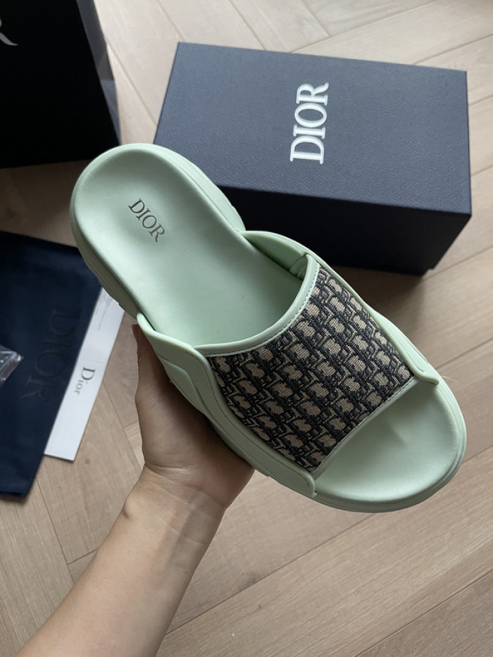 Dio*r sandal 45