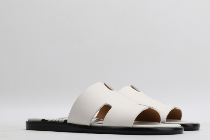 Herme* Sandal4