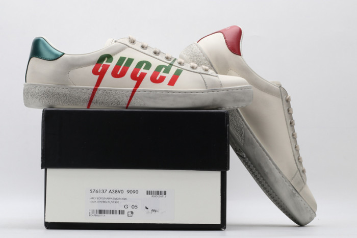 G*u*i* trainer sneaker51