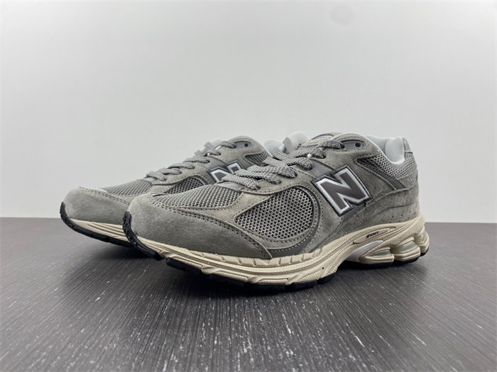 New Balance 2002R Marblehead Light Aluminum ML2002RC
