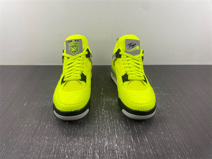 Air Jordan 4