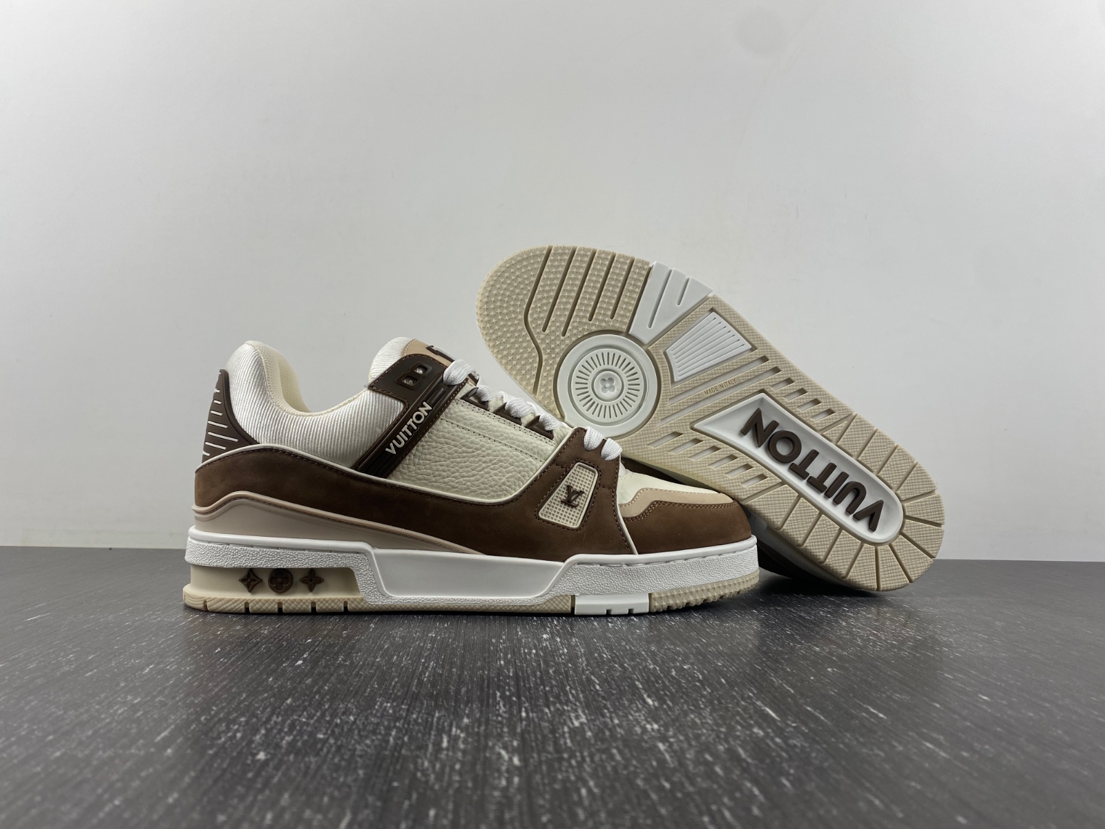 l**is V*t*n lv trainer