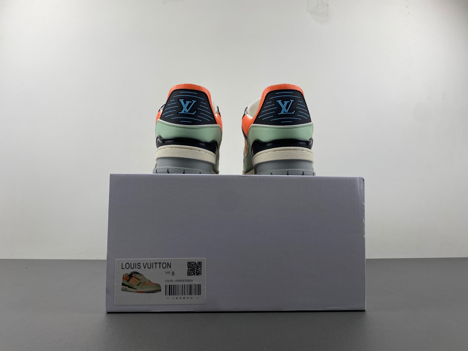 l**is V*t*n lv trainer
