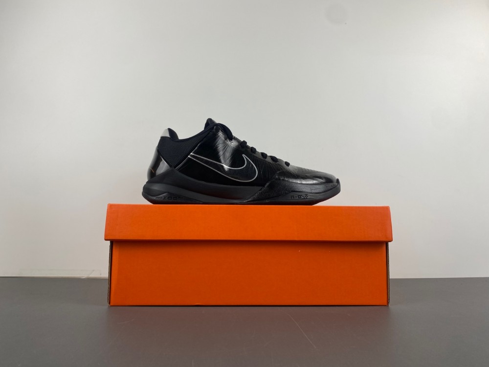 Nike Zoom Kobe V (5) ‘Blackout