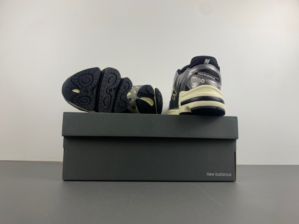 The New Balance 1000 “Silver Metallic” Releases On April 24th M1000SL