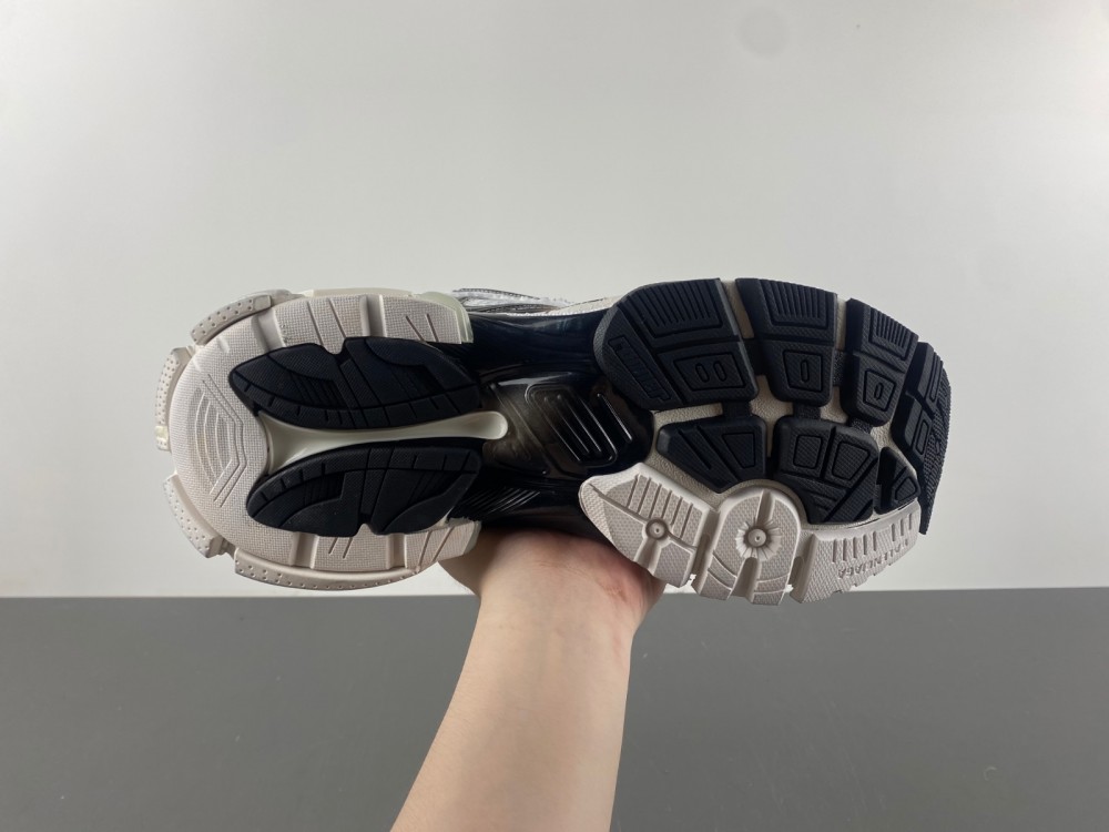Ba*len*cia*ga 772774-wrung-9010
