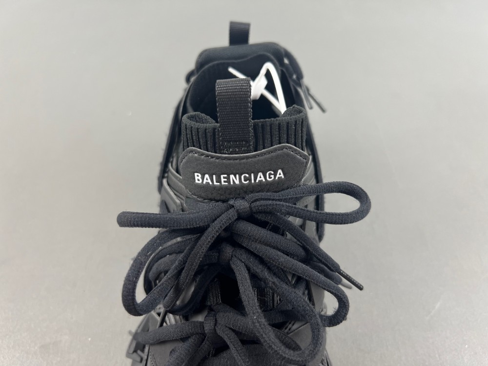 Ba*len*cia*ga runner demna 786281 w3co1 1000