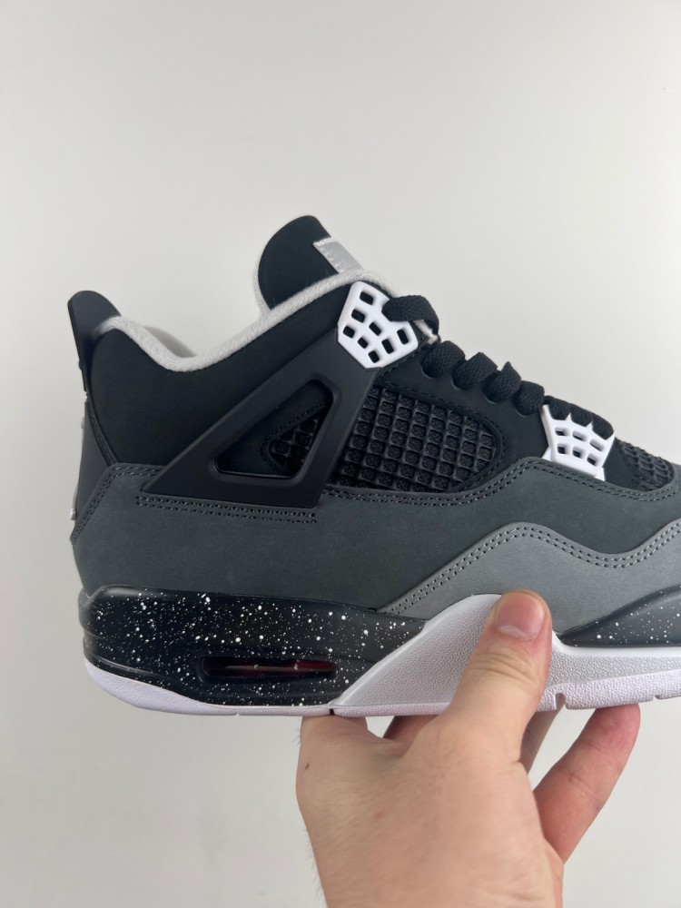 Air Jordan 4 “Fear ”FQ8138-002