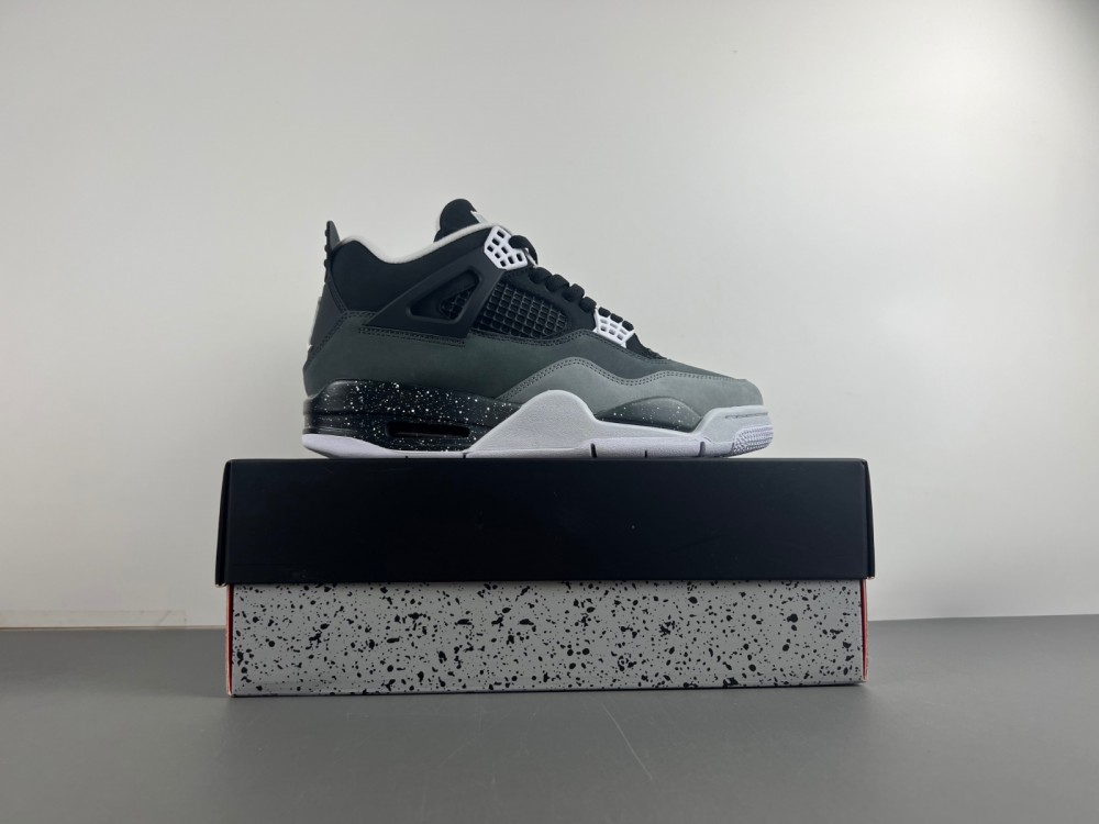 Air Jordan 4 “Fear ”FQ8138-002