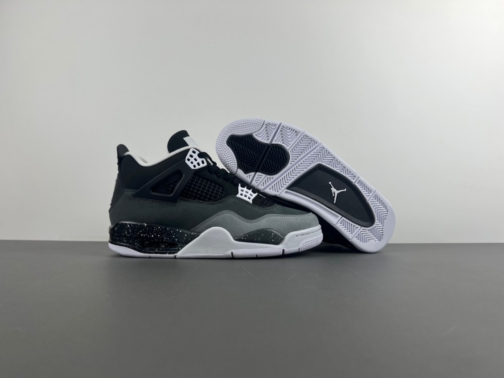 Air Jordan 4 “Fear ”FQ8138-002
