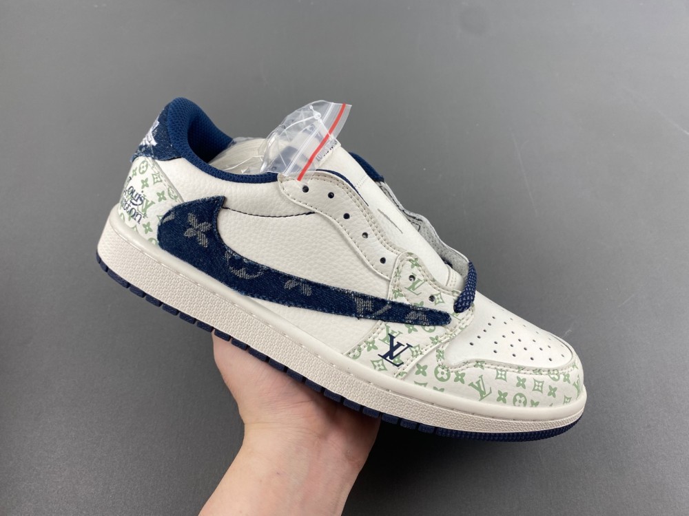 Travis Scott x Air Jordan 1 Low OG  SJ2968-004