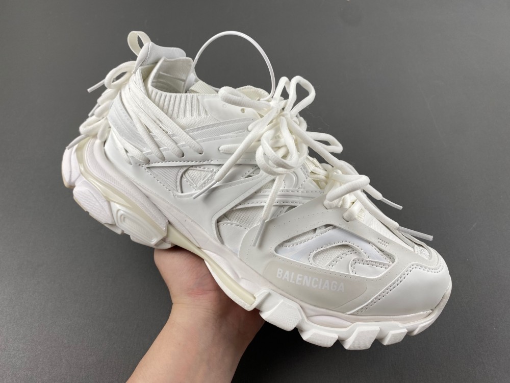 Ba*len*cia*ga runner demna  786281 w3co1 2000