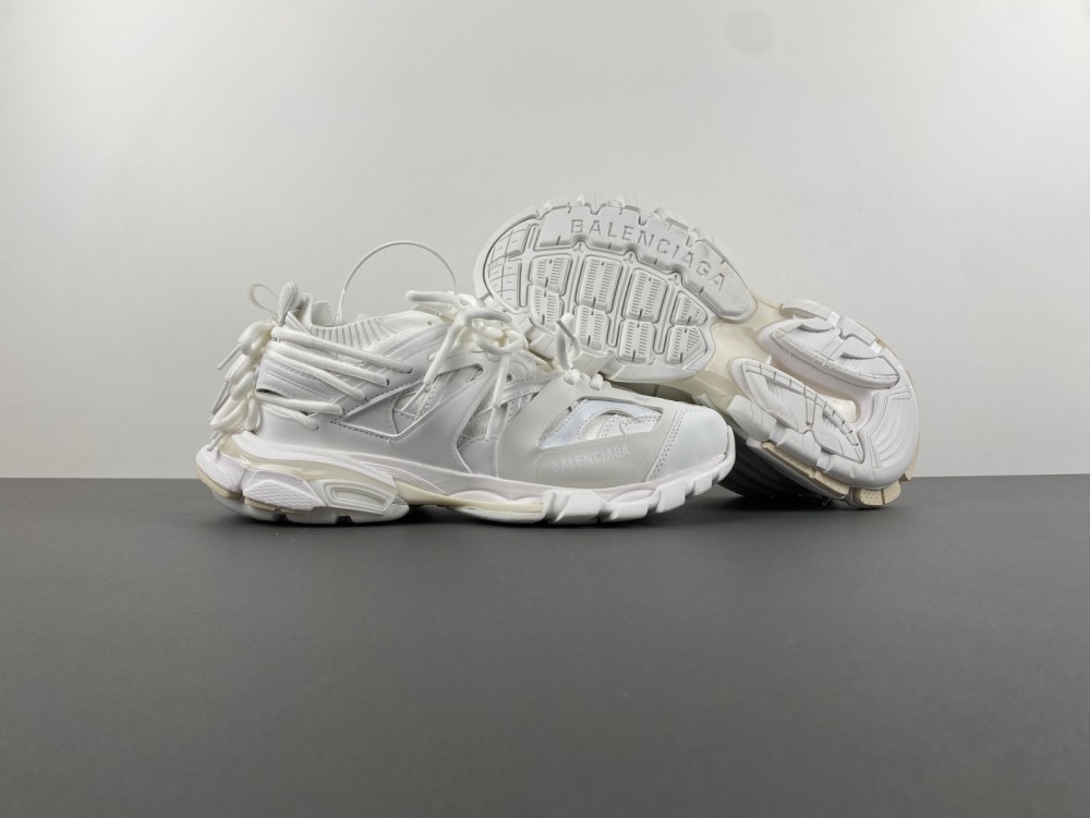 Ba*len*cia*ga runner demna  786281 w3co1 2000