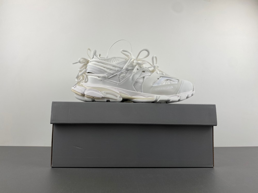 Ba*len*cia*ga runner demna  786281 w3co1 2000